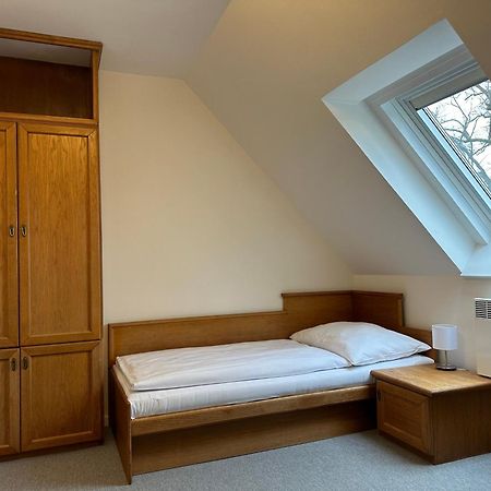 Hotel Auri Rudnik Екстер'єр фото