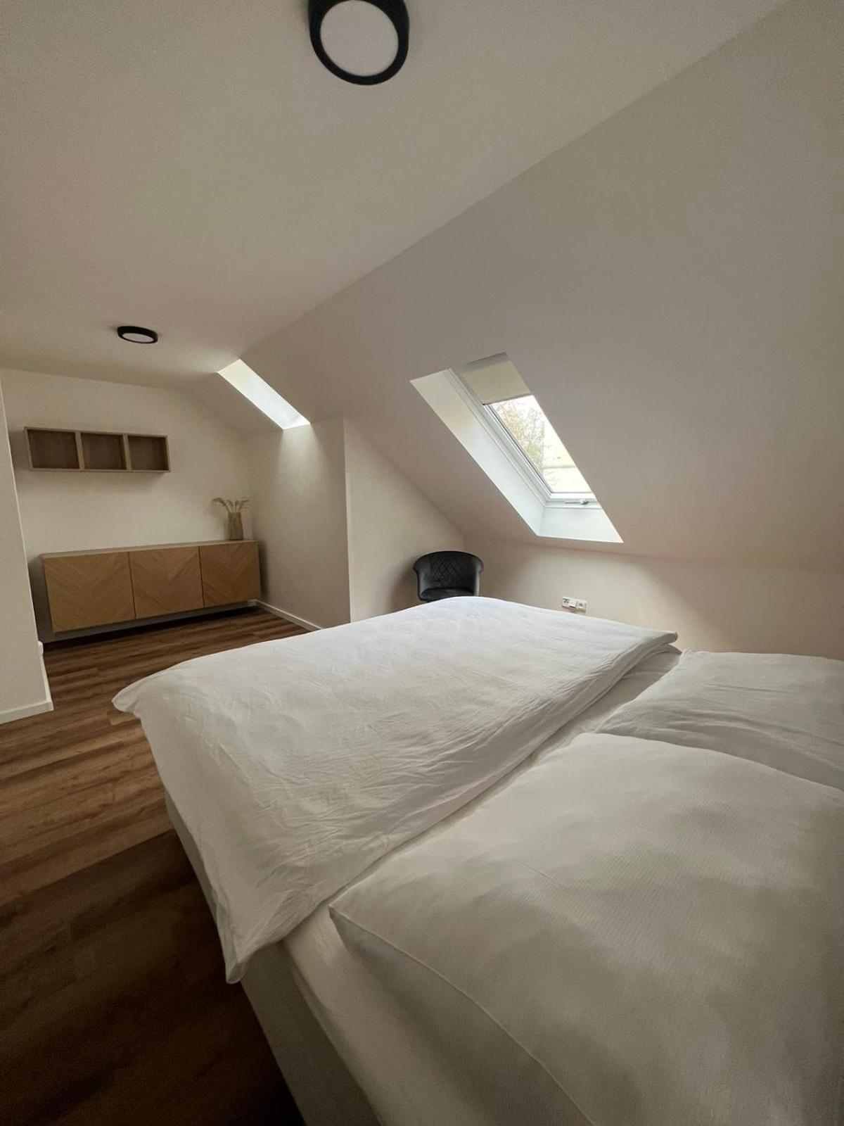 Hotel Auri Rudnik Екстер'єр фото